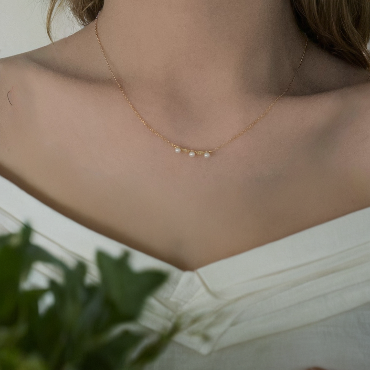 Delicate Freshwater Pearl Necklace – 18K Gold-Plated Sterling Silver, Mini Pearl Embedded Design, Adjustable 42+5cm Chain with Gift Box