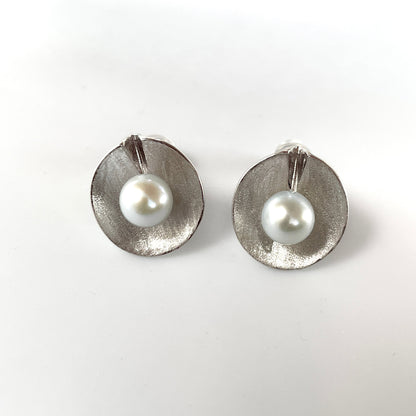 Shell-Shaped Freshwater Pearl Earrings – Unique Design, Sterling Silver, Elegant Everyday Jewelry with Gift Box